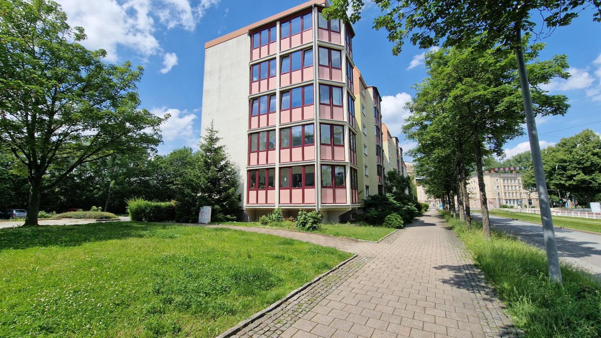 2 Bedroom Cityview Apartment Ps5-Qled Tv-Parking Chemnitz Esterno foto